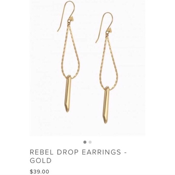 :: Stella & Dot⚜️GOLD Rebel Drop Earrings - Picture 3 of 4